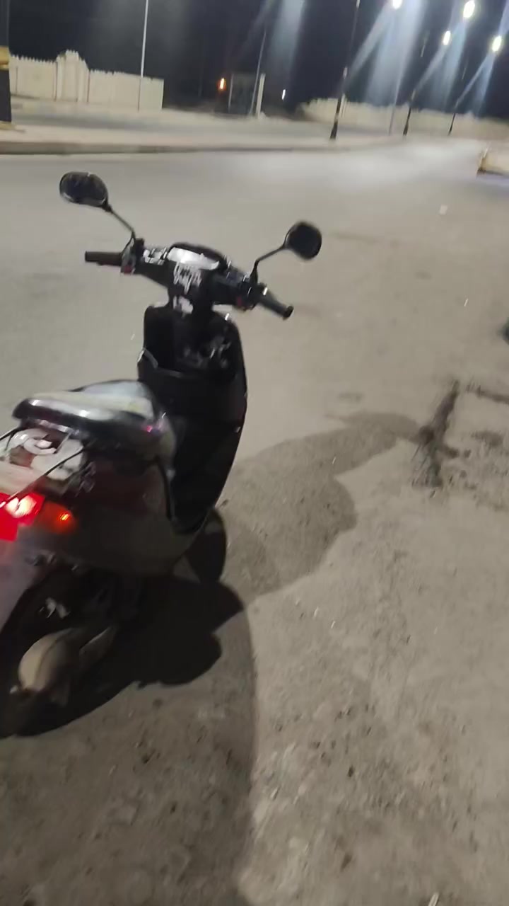 ماطور البيع
السعر 225
وبي مجال 
ماطور كدام العين 
معمر جديد بس فوك 
شرط نص هندر


**إذا كنت صاحب هذا الإعلان وتريد حذفه لأي سبب، رجاءا أرسل رسالة إلى الدعم الفني**