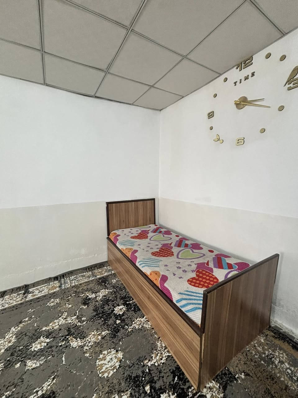 سیسەمی یەک نەفەری بە دۆشەکەوە بئ حەیب بۆ فرۆشتن
چوارقوڕنە 
بۆ نرخ مەسج بکە


**إذا كنت صاحب هذا الإعلان وتريد حذفه لأي سبب، رجاءا أرسل رسالة إلى الدعم الفني**