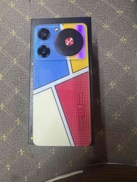 للبيع zTE نوبيه ميوزك تلفون جديد ذاكره ١٢٨ رام ٨ ملحقات كامله بطاريه 5...