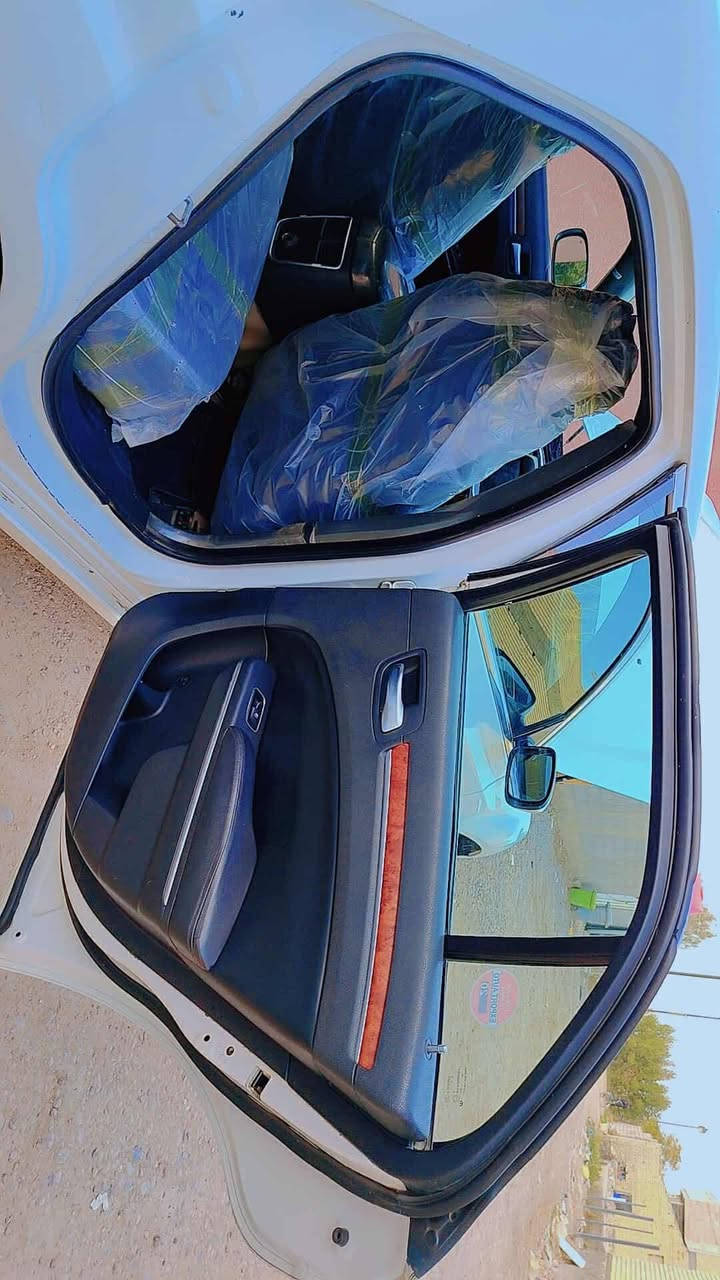 السلام عليكم ورحمة الله وبركاته أوباما للبيع موديل ١٢ مكينه ٦ سلندر داخله كلين با العراق صار بيها ربع جاملغ  الصدر وربع من باب الصدر  الباقي كفاله  سنويه وهزه جديده باسمي سعرها ١٧٤$ الاتصال على الرقم ***********
