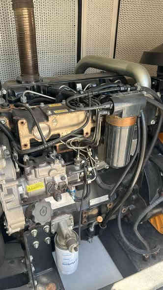 🔹 للبيع مولدة بيركنز  أصلية –🔹
💪 القدره:80  كيفي
راس التوليد : لوري سومر فرنسي اصلي ✅
محرك بيركنز اصلي ✅

⏱️ عدد ساعات التشغيل: 3279ساعة فقط !✅
🔇  نسبة الكاتم:100%سوبر  سايلنت 
 
المنشأ: صناعة انكليزي  أصلي✅
ضمان تشغيل ✅
وضمان محرك ✅

تنبية ‼️
يتوفر لدينا مولدات 
✅مستعمل .
✅جديد زيرو .
✅تأجير مولدات  كافه الاحجام .
⸻

🔧 خدمات ما بعد البيع:
 • ✅ ضمان تشغيل فعلي عند التسليم
 • ✅ ضمان على المحرك
 • 🔄 خدمة استبدال المولدات القديمة
 • 🧰 مراوس مولدة متوفرة حسب الطلب
 • 👨‍🔧 خدمة صيانة ودعم فني متواصل

⸻

📍 الموقع:
بغداد – الكرادة – شارع 52 – كمب سارة

📞 للتواصل والاستفسار:
[***********] اسيا 

⸻

⚡ معرض الأخوين – ثقة تُشغِّل حياتك ⚡
