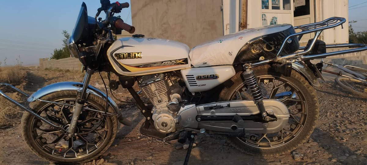 ماطور موديل 25 شرط ما مفتوح نضافه كدام العين اشاير بك لايت عالي ناصي كلو شغال
سعر 625 وبي مجال قليل
مكاني تل الشعير
اتصال ***********
صاحب الماطور ماركہٰوسہٰ ۦ،ۦ،
