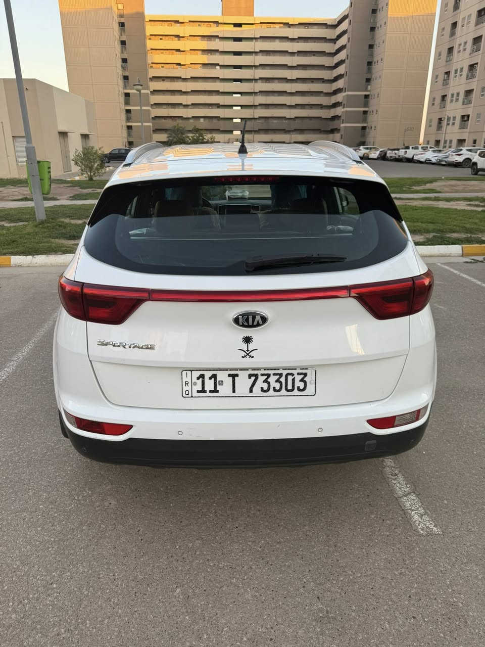 السلام عليكم

كيا سبورج 2018

خليجي مواصفات بيسك 

السياره جاهزه 

حساس امامي خلفي 

كامره خلفيه 

تخم اطارات بلباكيت 

مري شفط 

بيه باب بارد وباب صبغ 

ماشية 78

السعر 166 

الرقم ***********
