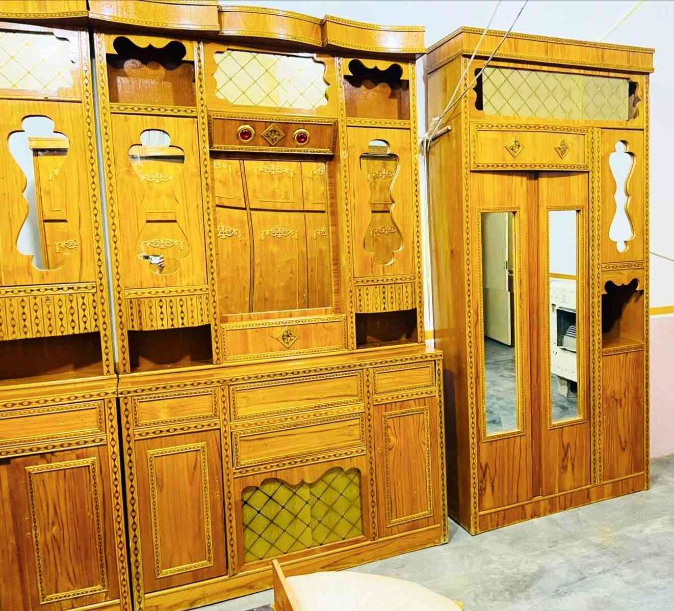 السلام عليكم سوق القائم غرف شد نقل وصلتك علينا 1,300, وبيها مجال والتواصل على هذا الرقم
*********** 👉
