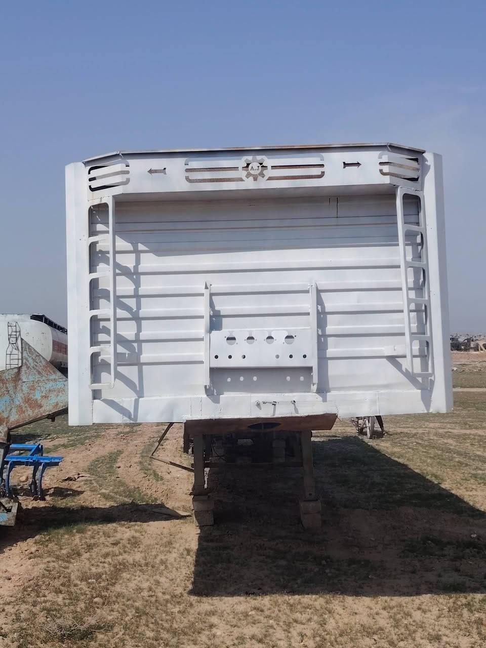 سلام عليكم عربانه تركيه للبيع سعر 65رقم الهاتف ***********
