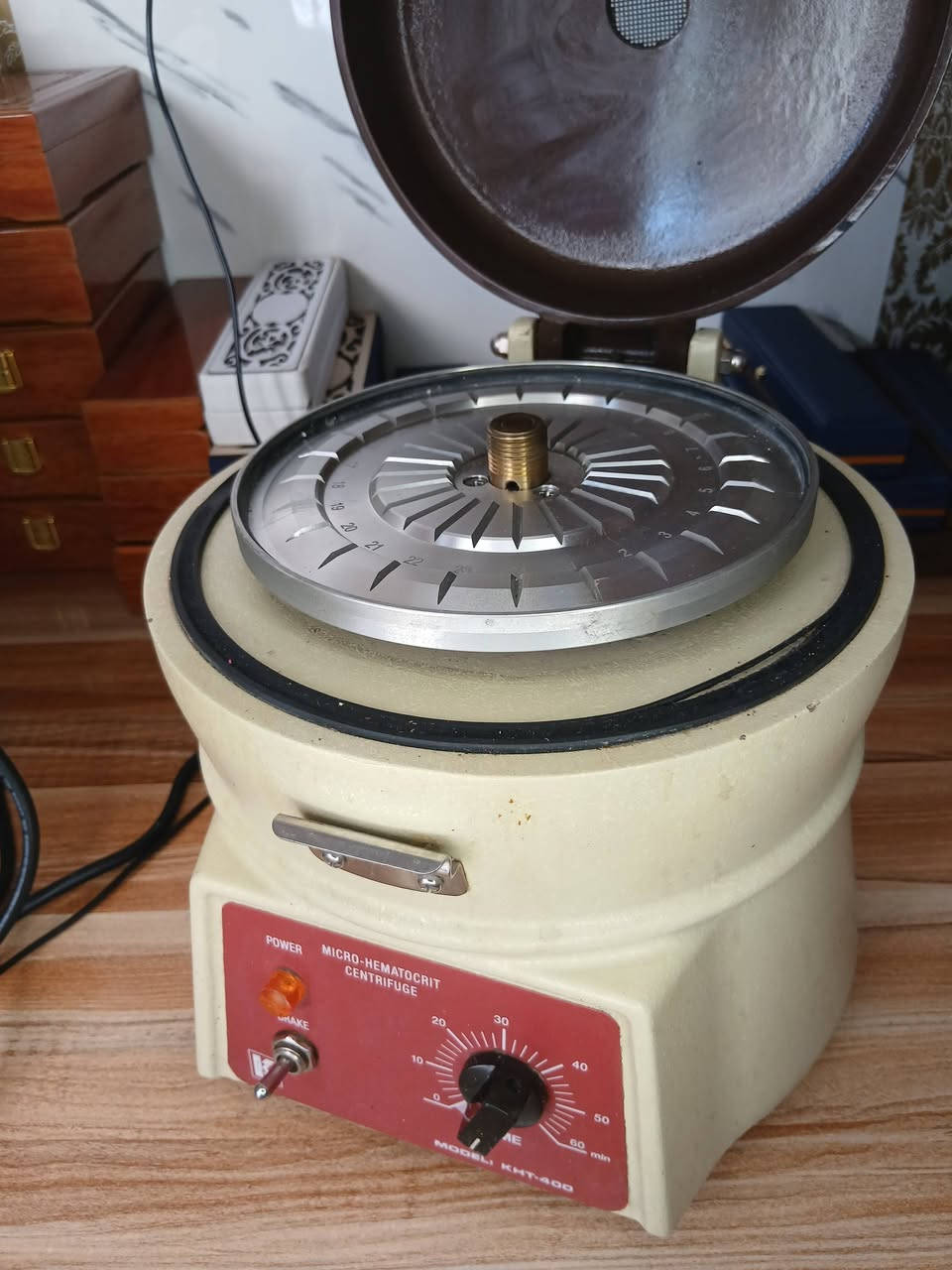 مايكروسنترفيوج
مايكروسكوب مستعمل نظافة٩٠% للبيع


**إذا كنت صاحب هذا الإعلان وتريد حذفه لأي سبب، رجاءا أرسل رسالة إلى الدعم الفني**