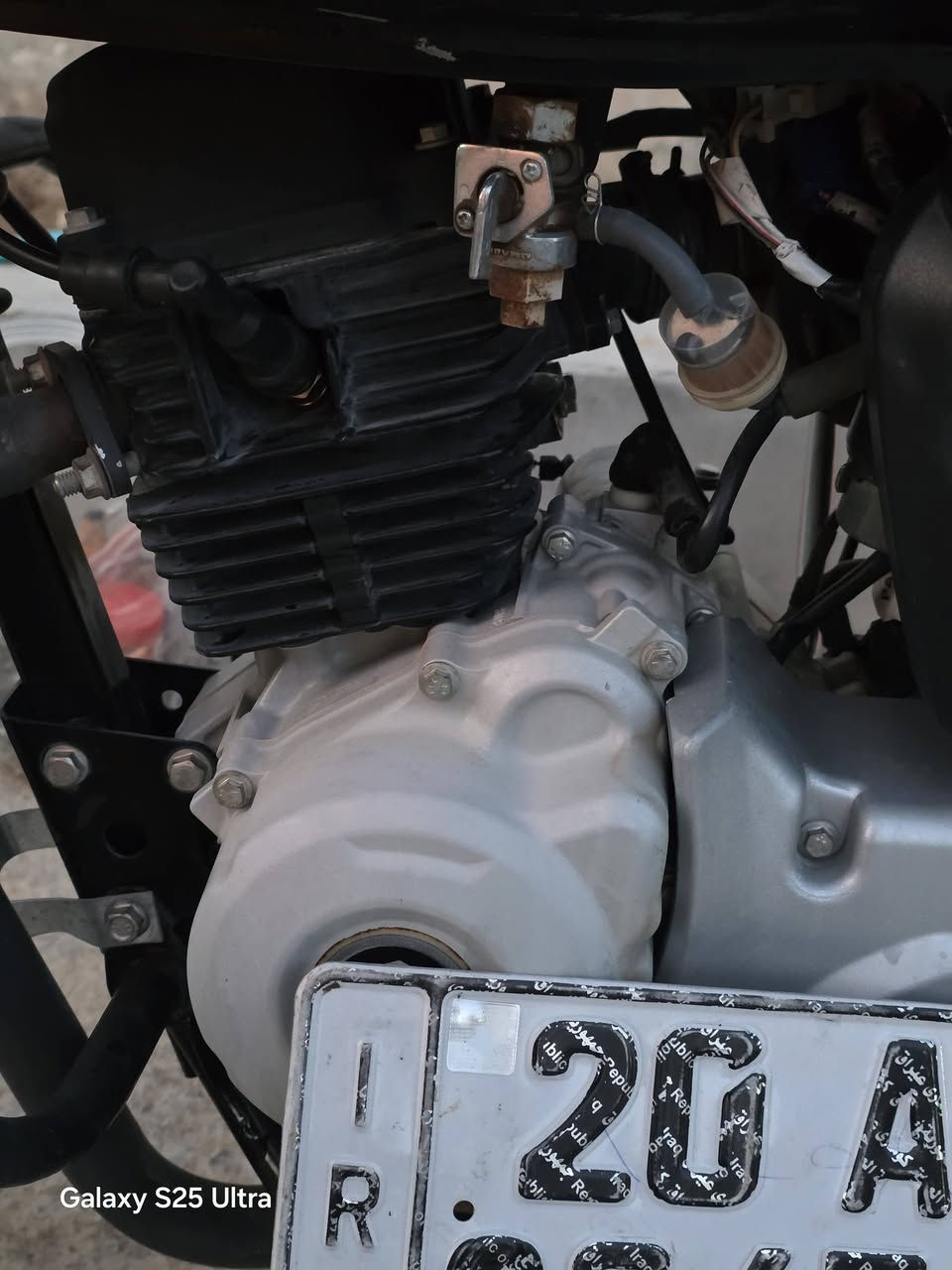 للبيع بوكسر كلاسك 2022 
✔️ محرك 150cc قوي واقتصادي
✔️ اللون: أسود ملكي 🖤
✔️ المحرك ما مفتوح (شرط وكالة)
✔️ رقم ديالى
✔️ سنوية باسمي
✔️ التحويل ثاني يوم
الدراجة نظيفة وجاهزة تمشي بدون أي صرف 
للاستفسار اكثر التواصل على الواتساب 
***********
