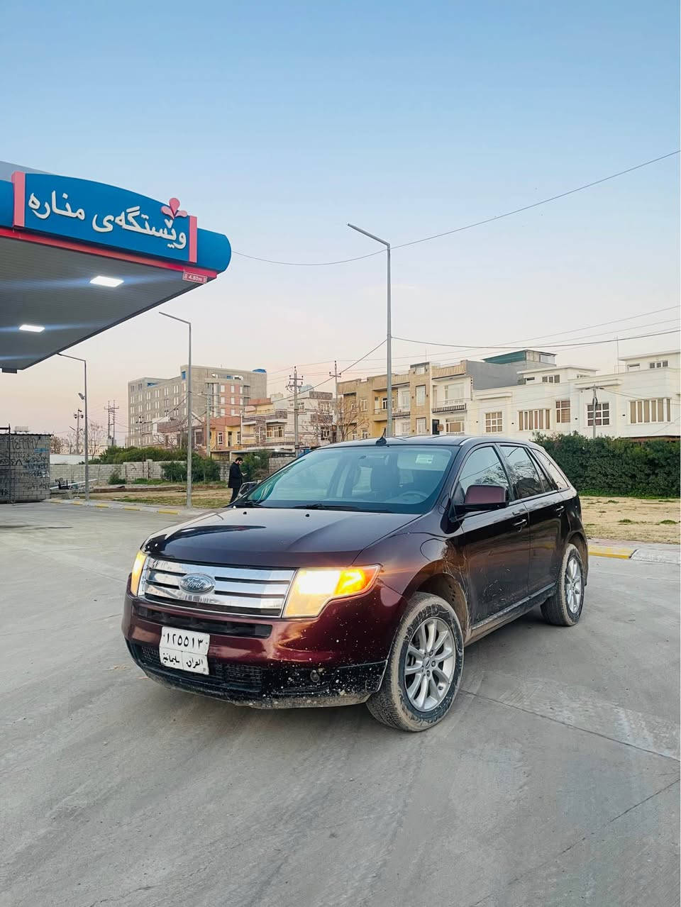 سەرتا بە ناوی خوا ئەم گوڵە. جوانەم هەیە بۆ فرۆشتن  فۆرد ئیدج. مواسفات  مۆدیل 2010SE سەیارەکە جاهیز جاهیزە رەقم سلیمانی تحویل بە شەرت 📦 بە نسبت. سبوخ یەک بستی بۆیاخە. لە هەموو گیانی. 
سوکان ڤۆلیۆم
گیر تماتیک
تبرید ساردو گەرم
دەبڵ اکسل 
گیرو مەکینە بە شەرت
سەیارەکە فول فولە بەس سڵاید نیە    سعری (93)گڵا مجال   لە هەولیرم هەموو شتیکم نوسیوە. تکایە مشتری نیت ازعاجم مەکە.    *********** أربيل, العراق
