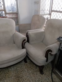 تخم • كنب