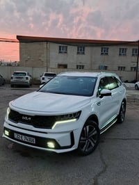 سورنتو ٦ سلندر • ٢٠٢٢ • ٤٦ الف كم