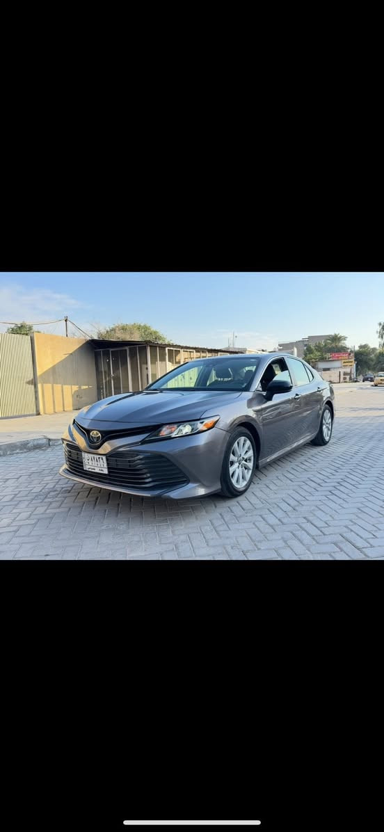 السلام عليكم
كامري 2019 بدون صبغ مواصفاتle رادار امامي خلفي جانبي مكينه 2500 فول تحكم سترين حساسات امامي خلفي  كراسي كهرباء ايرباك بردة فقط وراجع سستم ماشيه 90 مكانها الكاضميه السعر 184 وبيها مجال قليل ***********
