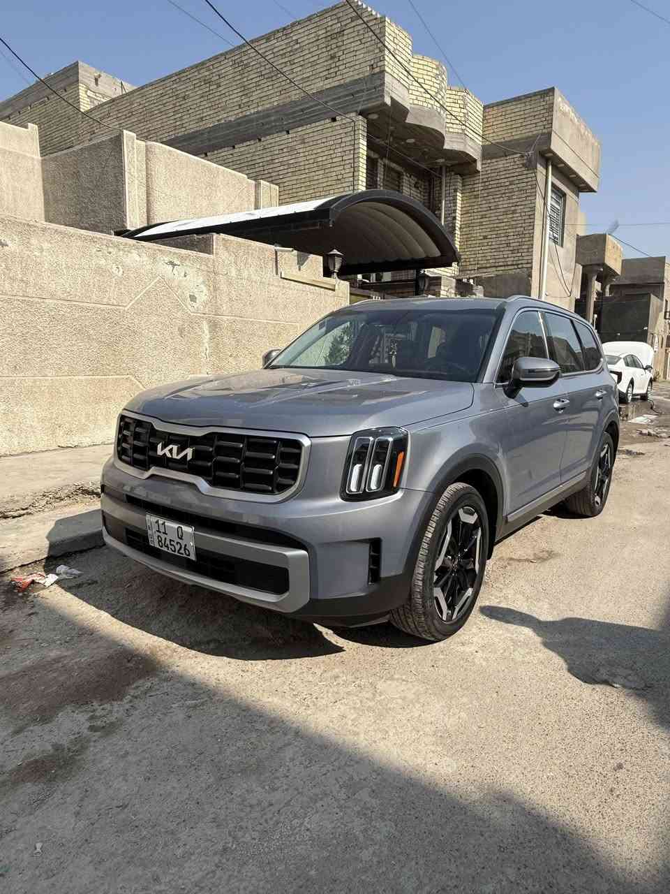 KIA TELLURIDE 2023 S
كيا تيلورايد ٢٠٢٣ اس 

وارد امريكي بدون حادث بارد باب خلفي عكس السايق بدون صبغ 

  رقم الشاصي    5XYP64GCXPG342211

⛔️السعر 3 شدات وبيهة مجال ($300 ورقة)
⛔️مكينة 6 سلندر  (3800) 
⛔️7 راكب كراسي منفصلة
⛔️ماشية 43 الف ميل
⛔️شاشة متصلة 
⛔️3 وضعيات قيادة

العنوان بغداد الجديدة

للتواصل خاص .
او عالرقم ***********
