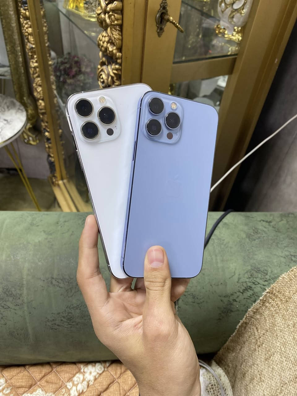 13بروماكس ذاكره 256 بطاريه 81 و84 بعدهن علبلاد كفاله عامه فقط مبدل شاشه اصليه وكاله يجي ويا وصل ضمان تفحص وين ميعجبك كلشي شغال عنواني بغداد العطيفيه سعر القطعه (475) قفل بدون اي عمله للتواصل علرقم ***********
