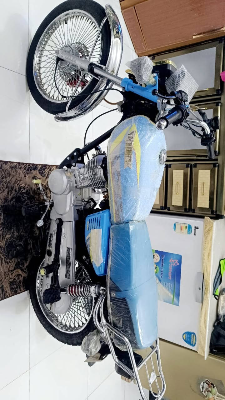 السلام عليكم تايكر موديل 2024 طالعه بل 25 شرط دراجه جديده وحلوه لون مميزه سمائي شاشه الكتروني اوراق مال وكيل 5اوراق الشراري يتصل مكاني حله شاوي يم فلكت غرفت التجاره السعر مال بيع 625بيه مجال بصيط كلش قليل ***********
