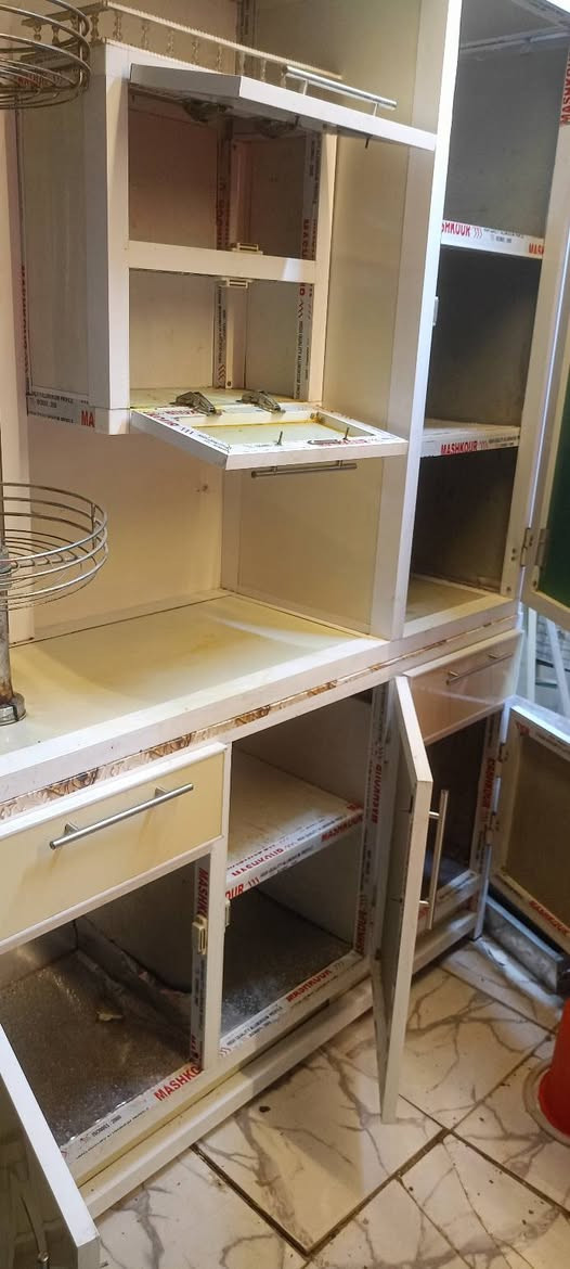 مستخدم نضيف للبيع العنوان الحرية ثانية ***********
