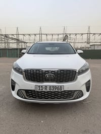 سورنتو موديل 2019 خليجية مكفولة من الصبغ من الدعامية للدعامية بيها بار...