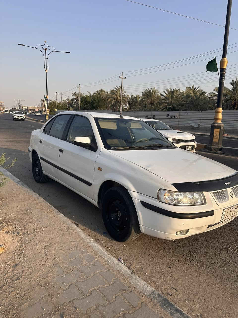 السلام وعليكم سمند مديل٢٠١١ البيع سياره جاهزه ما ناقصها شي تجي تشوفها بعينك عنوانها البصره ابو الخصيب بيع مستعجل سعرها ٣٢ وبيها مجال الشراي ***********
