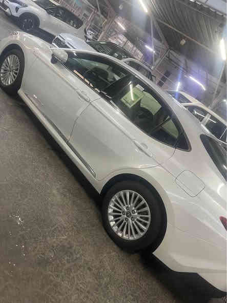 السلام عليكم

كامري 2025    وكالة عبد اللطيف هايبرد ياباني اصلي 

مرقم بغداد كامل 

زيرو E-pLUS

فتحه سلايد روف  

المواصفات

محرك 2500 

بصمة تشغيل

شاشة

كامرة

كرسي السايق كهرباء 

بردة كهرباء 

حساسات امامي خلفي 

هاند بريك بصمة

3 انظمة قيادة 

الايكو والسبورت والنورمل 

مصابيح امامية زنون 

اوتو هولد 

ايڤي مود 

اشارة بلمري 

وباقي المواصفات المعروفة 

السعر (27.500$ )  

للاستفسار والاتصال 

*********** بغداد
