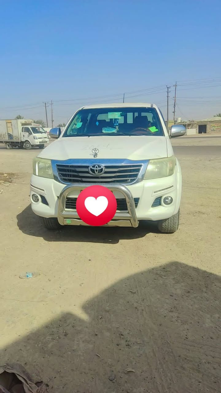 سلام عليكم البيع تيوتا هايلوكس فوريل موديل 2014 اوتو ماتيك فوول مكفوله كفالة عامه رقم اربيل وغير متواجد على الفيس ***********

