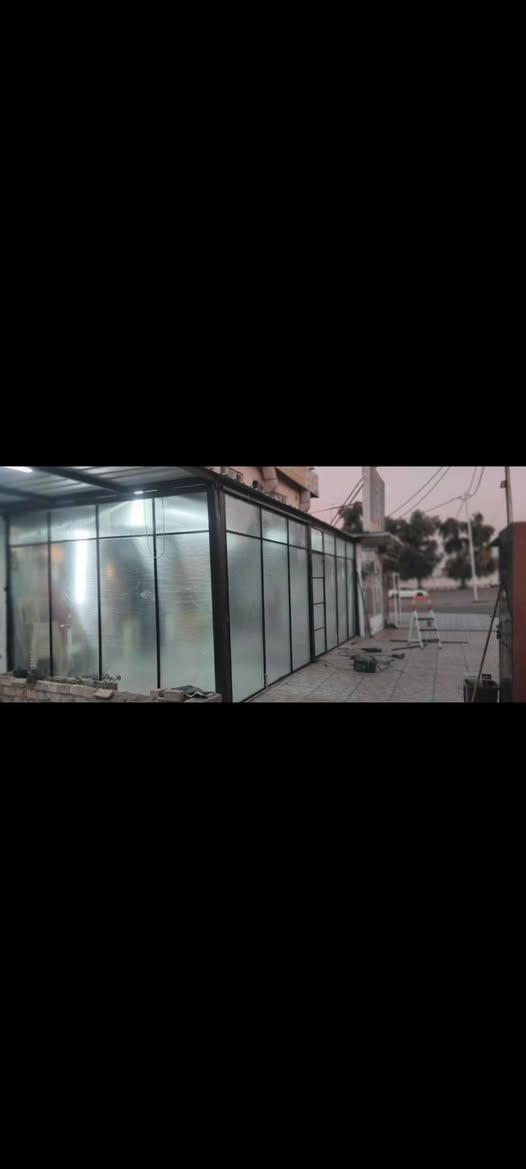 حداد متجول داخل كركوك وخارج لعمل جميع انواع حداده وكرفانات وبيوت جهزه وقمريات وابواب وكتائب وجملونات وشغل تسليم هندسي وسعار مناسبه جدا تخابرنه نجيك لباب بيت او موقع عمل تريد نخلص شغلك ونسلمه الك كامل للاستفسار اتصل ع رقم تلفون *********** ويوجد وتساب ايضا
