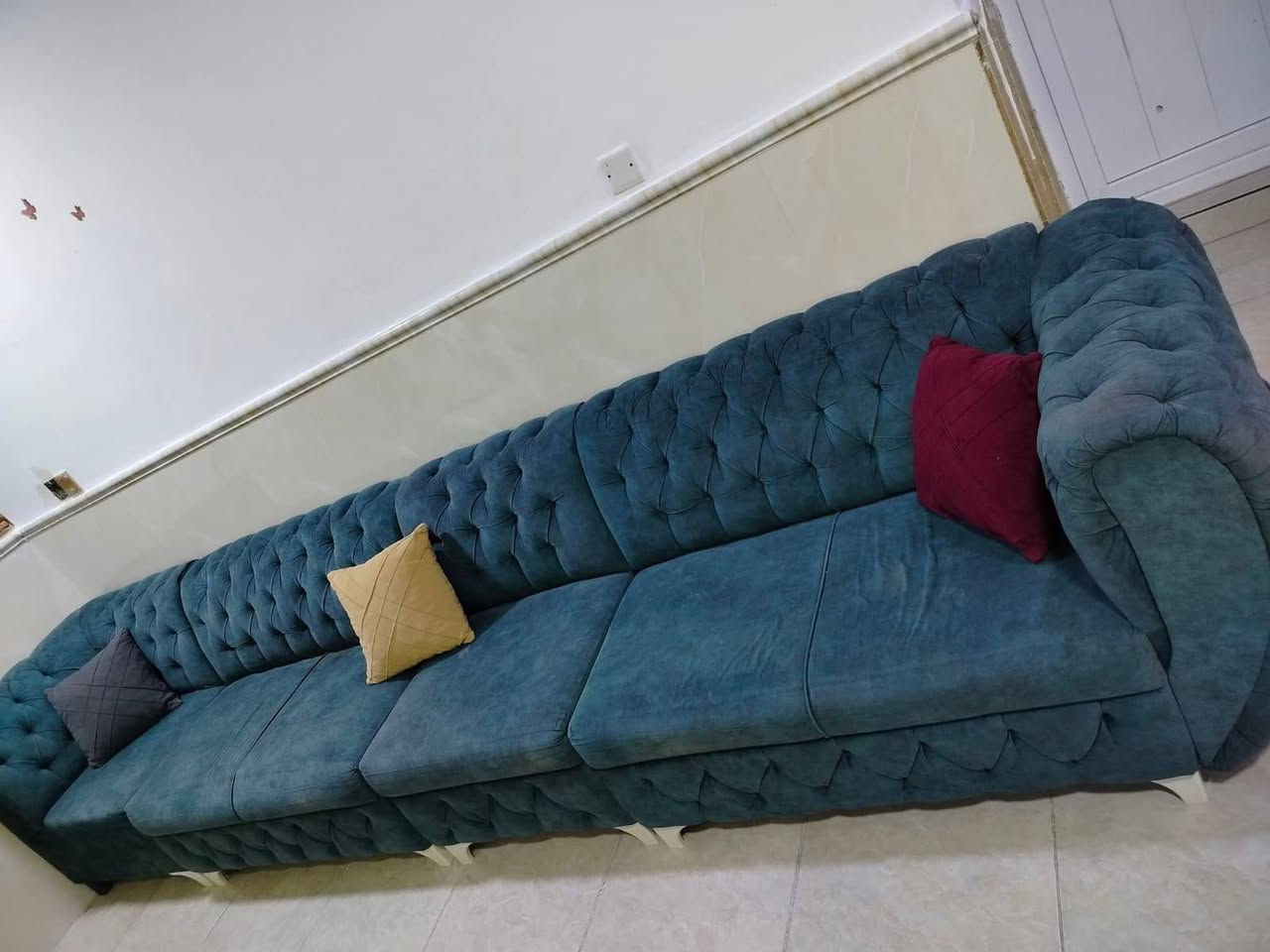 قنافات عشر مقاعد مستعمل نظيف السعر ٢٠٠ و بي مجال
العنوان دهوك حي دوميز معسكر 
***********
