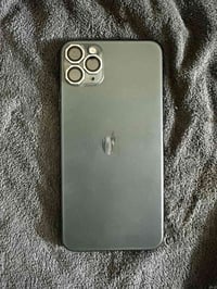 ايفون 11 برو ماكس • ٢٥٦ • مبدل شاشة