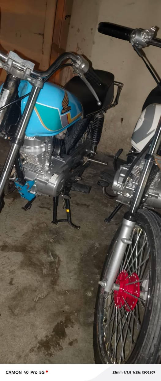 رابيدو موديل 26 تعمير جديد مكينه اي عيب مابي سعر 500وبي مجال شراي راسلني خاص


**إذا كنت صاحب هذا الإعلان وتريد حذفه لأي سبب، رجاءا أرسل رسالة إلى الدعم الفني**