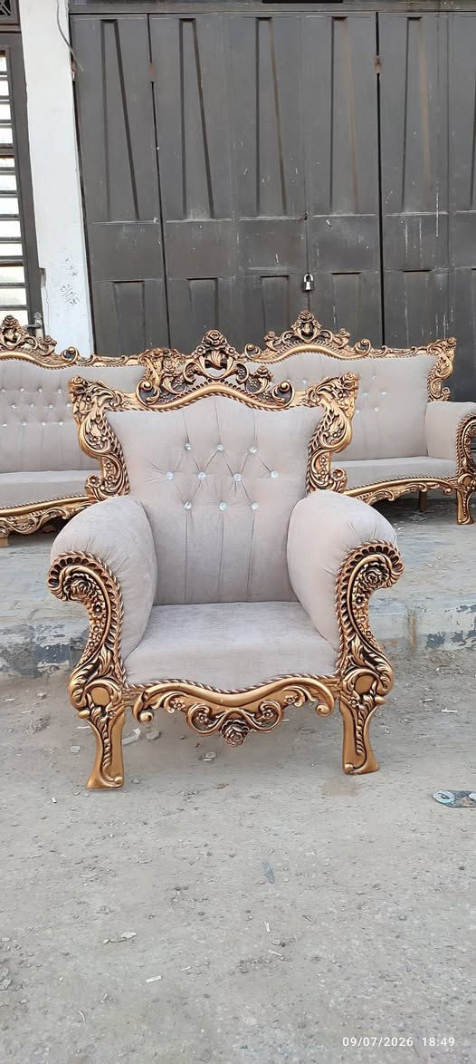 دوشمة سلام حسن .. ديوانيه قضاء عفك حي الحسين . سابقا 
حي  ديان . مقابيل مكينة جعافر .  
لعمل دوشمة تخامه وداوين تسكام حسب طلب والمتر .  
كذلك دوشمة القديم ورجاعه جديد مع تصليح اضرار تخامه . 
الاستفسار اكثر اتصال على الرقم 
*********** او واتساب
