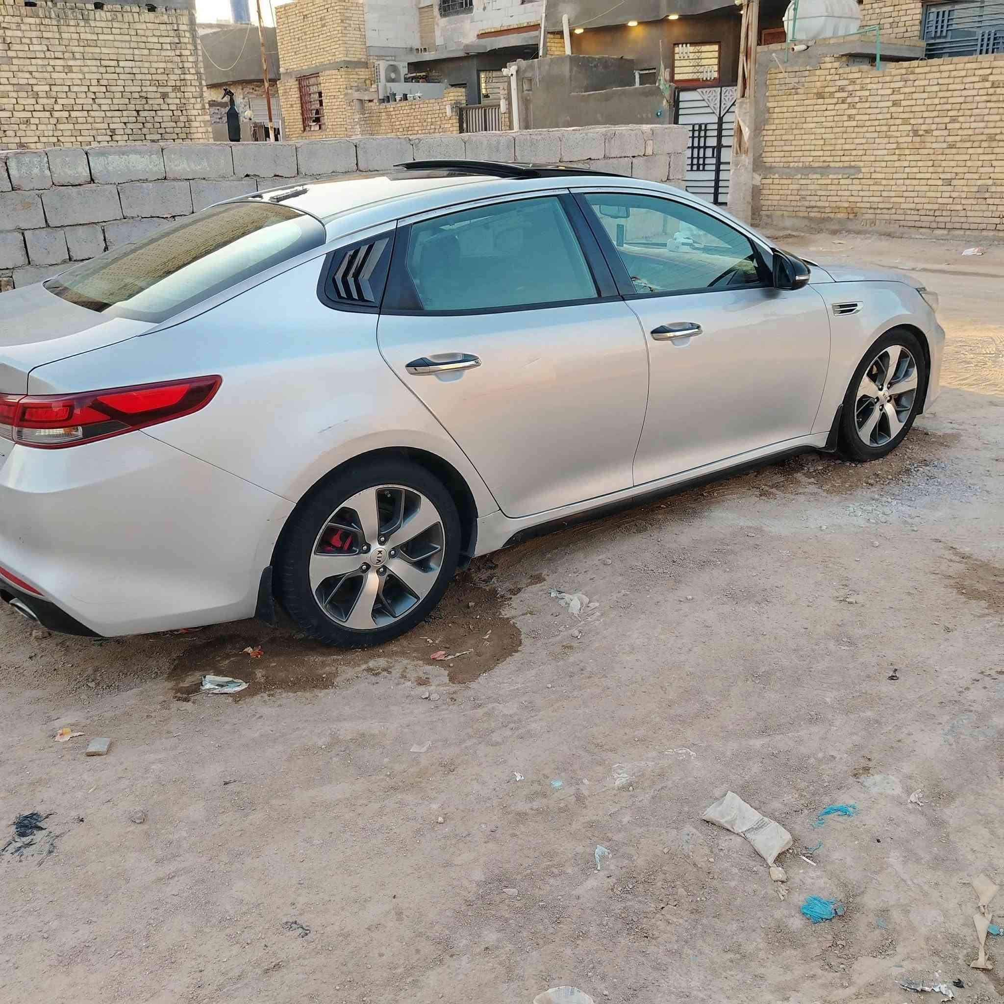 كيا موديل 17 خليجي جي تي لاين سياره ذني دخلت قليل منهم دواخل أمريكي قوه متانه حداديه مالته أمريكي بس هيه وارد خليجي بيه رش سونار بل منشور فول مواصفات اعلا فئه بل كيا مايحتاج اذكر المواصفات رقم بغداد تحويل مباشر  السع126 او مراوس الانتره او تكسي نضيف حسب القناعه محرك 2000 تيربو كير محرك تبريد حداديه تخم تاير باتري مكفولات سياره جاهزه مكاني ذي قار الاسكان الصناعي  رجان كلشي موضح بل مقطع فيديو كلشي منزل الكم شوف وتصل  سياره مال جناي الله شاهد نضيفه حيل  شرط ترايك أربيل شرط برقي مابيه نقص جاهزه علا اخر حبابه ***********
