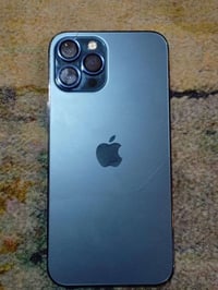 آيفون ١٢ برو ماكس • للبيع