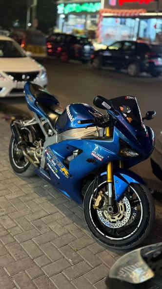 سلام عليكم  بطح كاوسكي موديل 2004 دراجه نضيفه وحلوة ومتعوب عليها كلش والصور هيا تحجي دراجه ما متعوبه بانزين محسن دهن كله يورو الدراجه تجي تفحص وتعجبك وتطلع من يمي مقتنع وراضي يلا اخذ الفلوس  معروضه ب ٢٦ وبيها مجال 
مكاني بغداد الدورة استفسار تتفضل خاص او واتساب متوفر 
*********** 
الي متعجبه دراجه ليكسر بحلال العالم 💞
