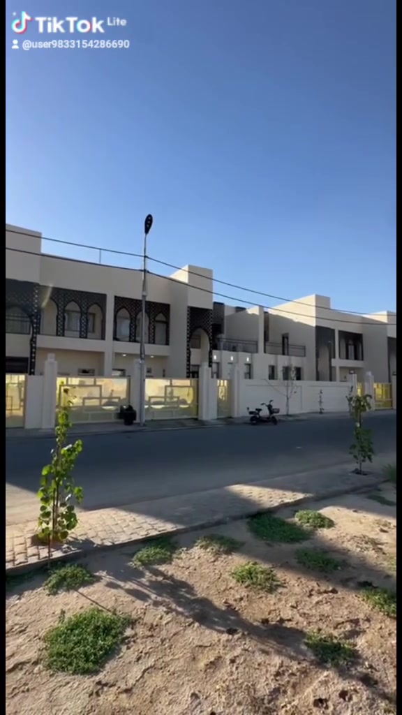 متوفر دار في مجمع السلام السكني vib للبيع 
***********
***********
