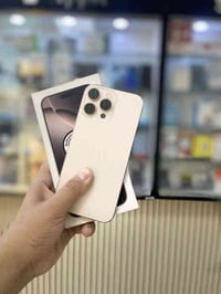 ‏iPhone 16 Pro Max بطاريه 100‎%‎ ذاكره 256 جهاز نظيف شخط واحد ما بي  ج...