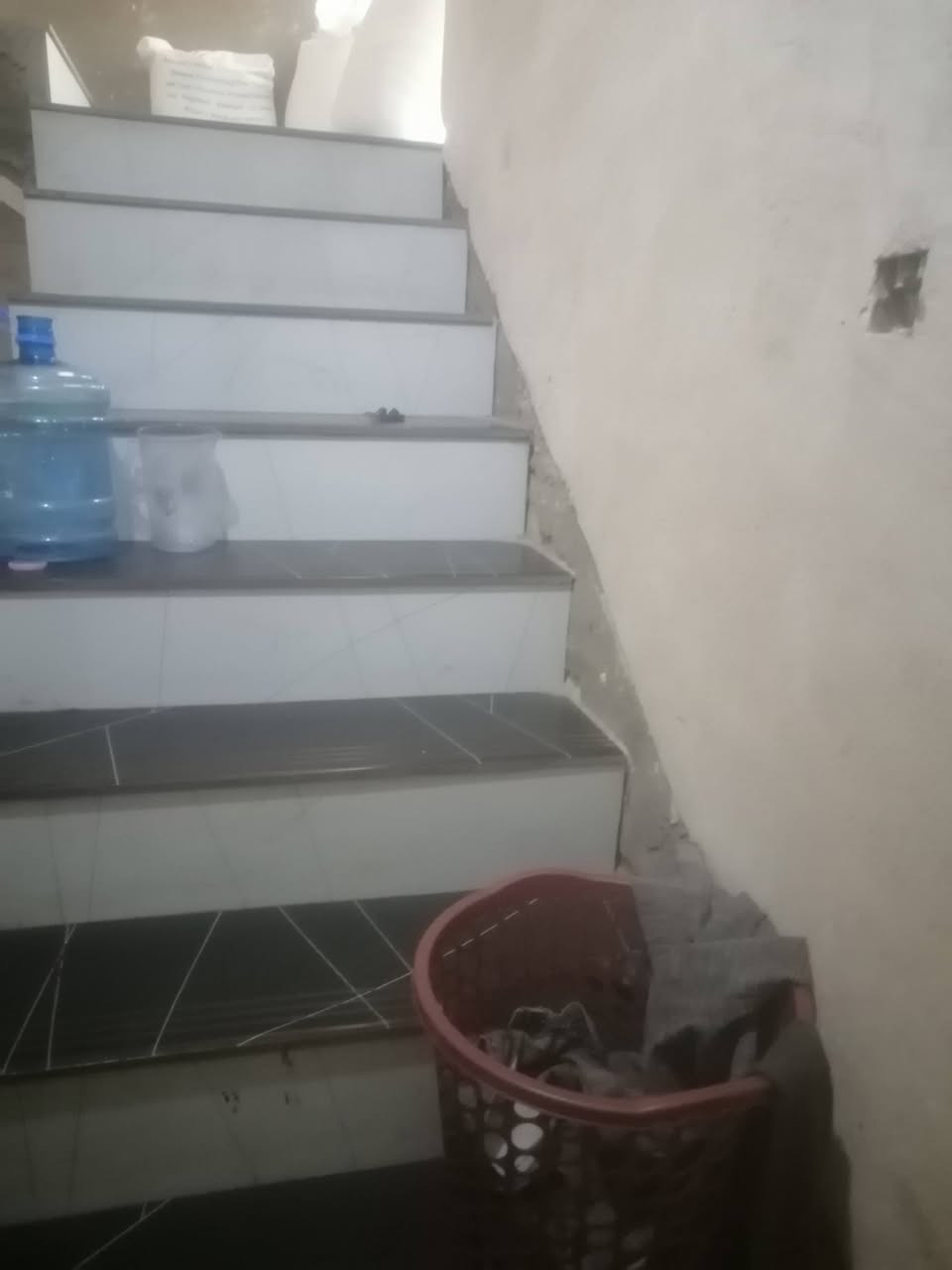 بيت للبيع بالتاجيه رقم الدار ٧٣٤٠ رقم ***********
