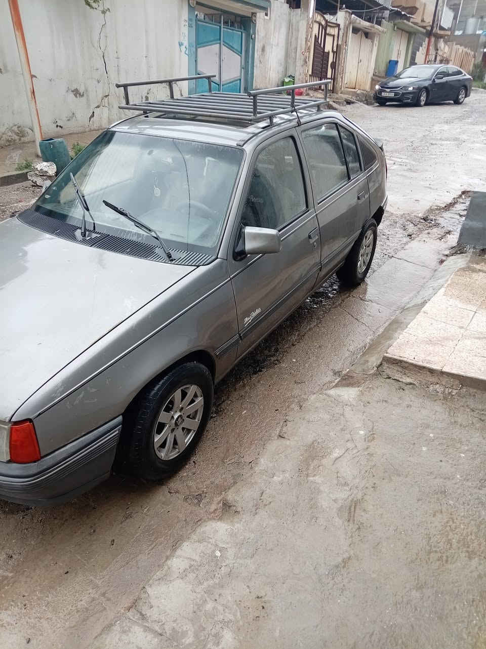 اوبل كاديت للبيع
موديل 91 رقم ألماني
محرم نظيف
***********
***********
موقع جانب ايسر
