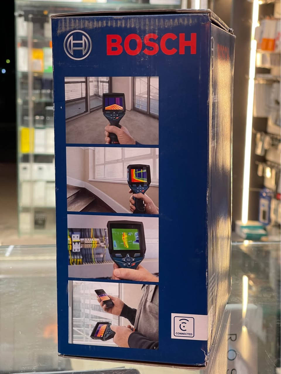 BOSCH GTC 400 C
ئامێری دیاری کەری گەرمی کۆمپانیای بوش 
شتێکی زۆر ناوازەیە بە تەواوی کار ئاسانی دەکا بۆ کار و باری وەستاکان 
کارەکان بە نمونە 
کارەبایات 
سیستەمی گەرمی ناو ماڵ 
کاری بۆری و گەرمیەکان 
لە زۆر کاری تر ئەتوانی سودی لێ بەبینی 
ئامێرەکە بە کار نەهاتوە واتا نوێیە دەستی دوو نیە 

لە ئێستا دا نرخی ئەم ئەمێرە 
1.600 $ دۆلارە واتا 16 وەرەقە 

ژمارە تەلەفۆن 
***********
*********** أربيل, العراق
