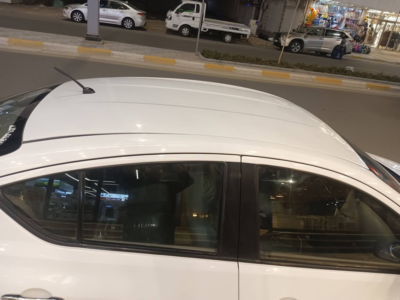 سلام عليكم من رخص صاحب الكروب والجميع❤️
نيسان صني هندي موديل 2020
محرك 1500+كير at الاثنين كفاله
رقم مميز جدا /أربيل 22 k+السيارة بأسمي أني 
سعر .......دفتر وقابل لتفاوض
مكان السيارة /الانبار الرمادي 
للاستفسار /*********** وتس أب
