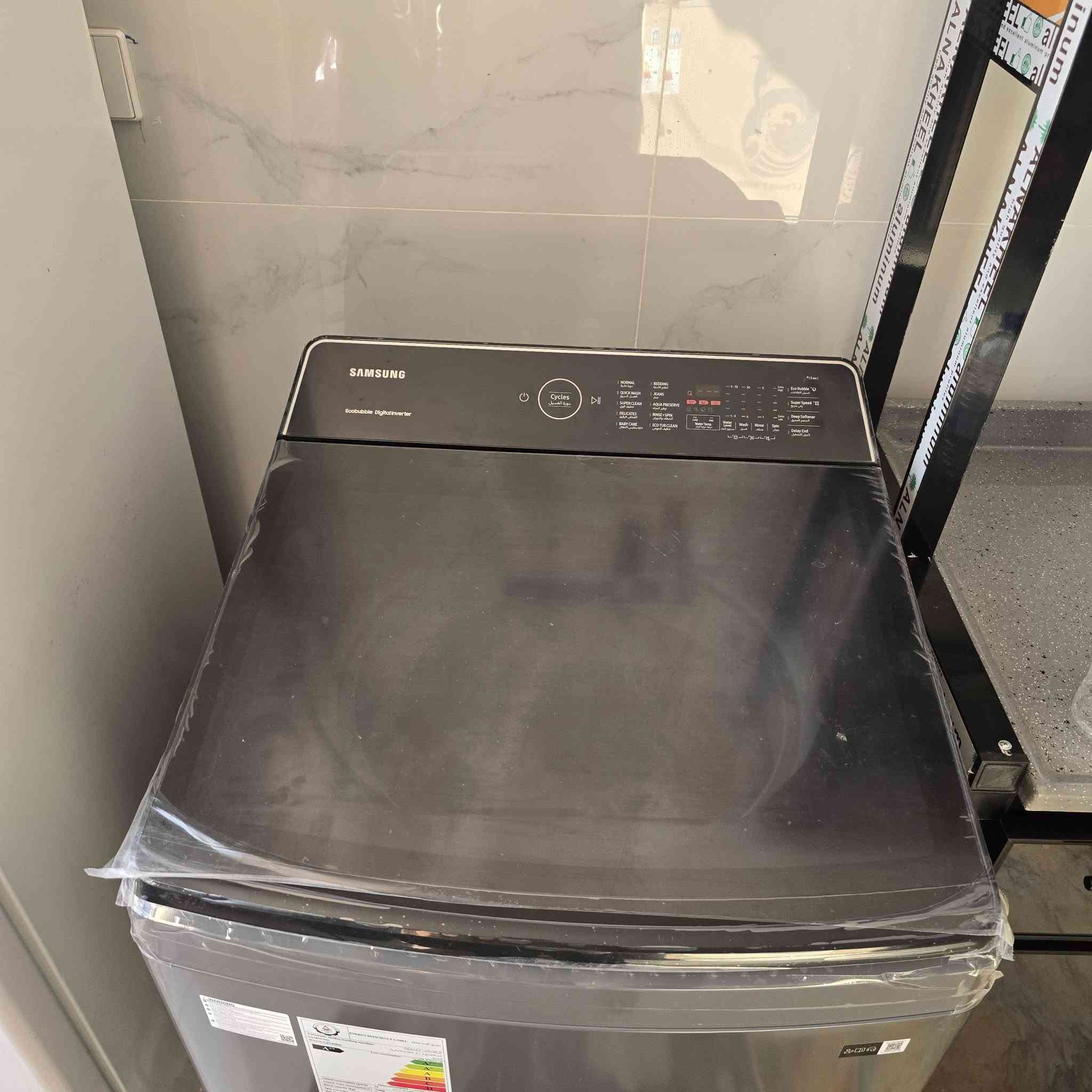 السلام عليكم
غساله سامسونك فول اوتماتيك 
١٧ كيلو 
استخدام ٥ايام فقط 
مع الضمان 
السعر ٥٠٠ 
مع التوصيل 
***********
