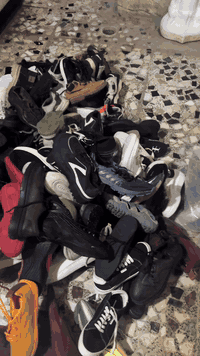 سلام عليكم احذيه باله للبيع شلعه كامله الاستفسار خاص او عله هذه الرقم ***********
