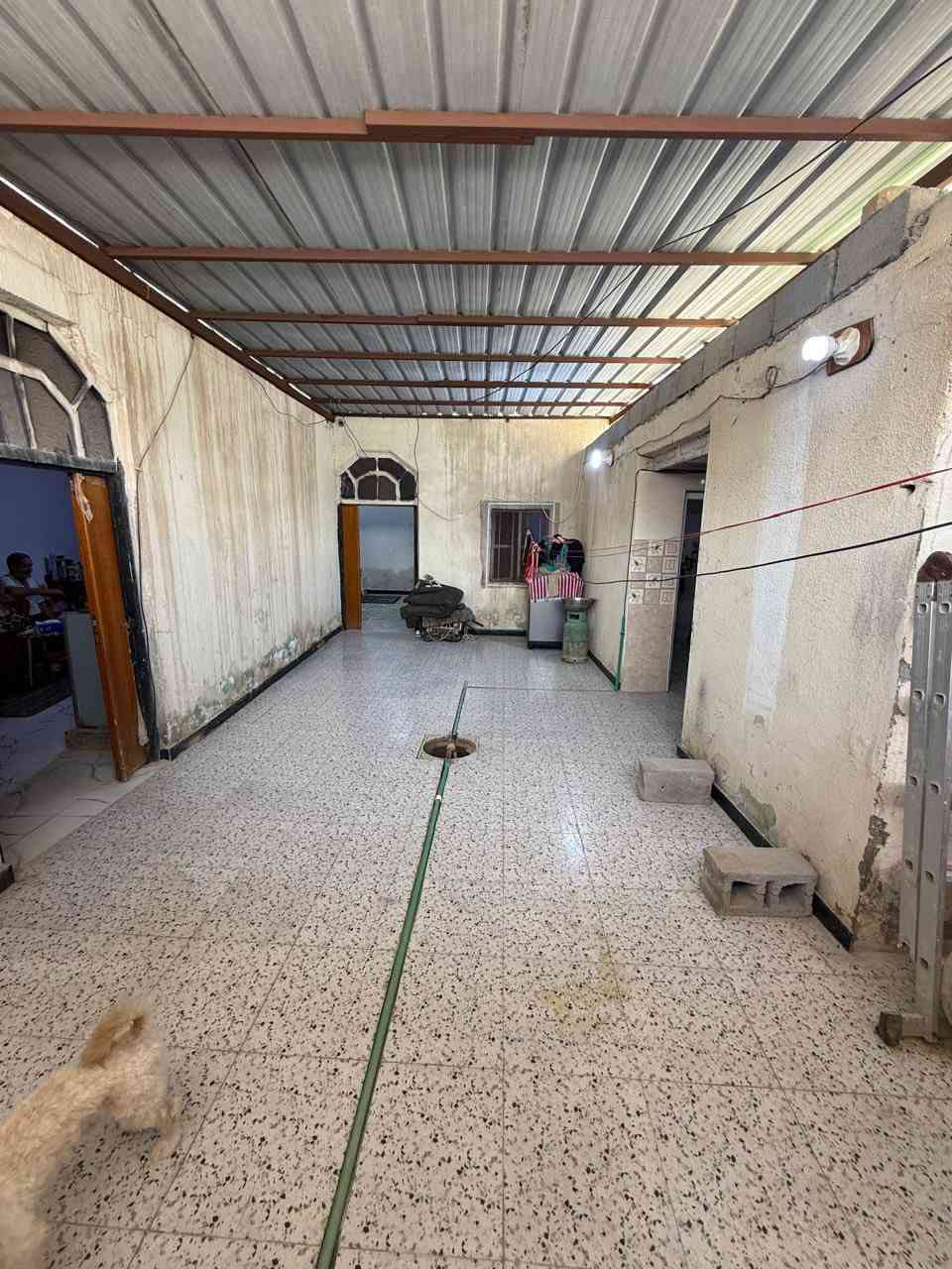 🏡 للبيع — دار وقف سني 🏡

📍 الموقع:

البصرة / ابو الخصيب

شارع سيد حامد — قرب معمل بلوك الشيخ

📐 المساحة: 180 متر

🏠 تفاصيل الدار:

▪️ 4 غرف

▪️ هول

▪️ ديوانية خارجية

▪️ حمامات خارجية

▪️ موقع مرتب وهادئ

💰 السعر: 45 مليون قابل للتفاوض

📞 للاستفسار:***********
