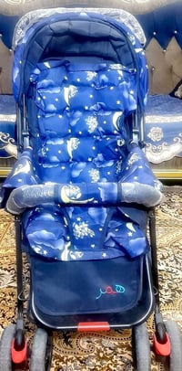 أثاث أطفال • أغراض للبيع • متنوع