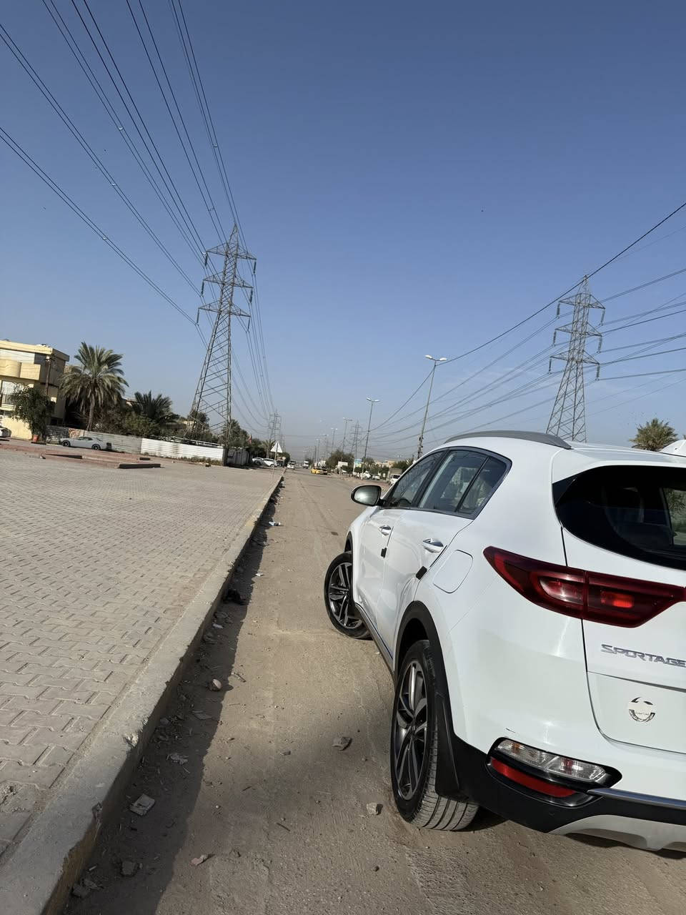سلام عليكم كيا سبورتج  موديل ٢٠٢١ خليجي
سياره فول عده بنوراما 

بصمه 

بصمه ابواب 

كشنات جلد وكهرباء  

رقم بغداد باسمي 
مكاني بغداد الغزاليه
***********

السعر 208 بيهه مجال بصيط
