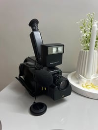 📸 للبيع مجموعة كاميرات متنوعة تتوفر عدة كاميرات بموديلات مختلفة،  للاس...