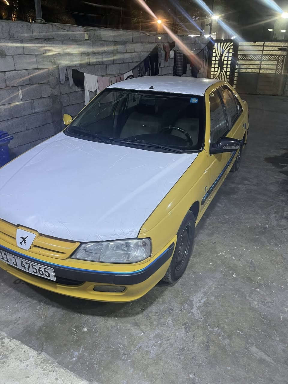 بيجو بارص 2015سياره جاهزه ما ناقصهه شي السياره عليهه منضومه غاز كير مكينه كفاله  بيهه هلالات خلفيه صبغ والبنيد طاير بس باقي السياره بلاديه ونضيفه ما بيهه لا صبغ ولا ضربه 
مكان السياره بغداد البوعيثه 
ما متواجد ع فيس 
رقم/***********
السعر 39وبيهه مجال بسيط للشراي
