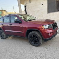 للبيع جيب لاريدو 2012 داخلة كلين تايتل  بلعراق فقط صبغ جاملغ وباب لصدر...