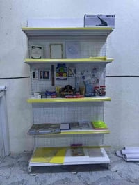 الفلوجة شارع 60 • رفوف جانبية • كابسة كتب جديدة