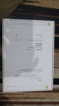 ايباد 11 pro   طگ الكارتونة حتى شكله ماعرفه شريط مافاتحة تلزمة طگ من ا...