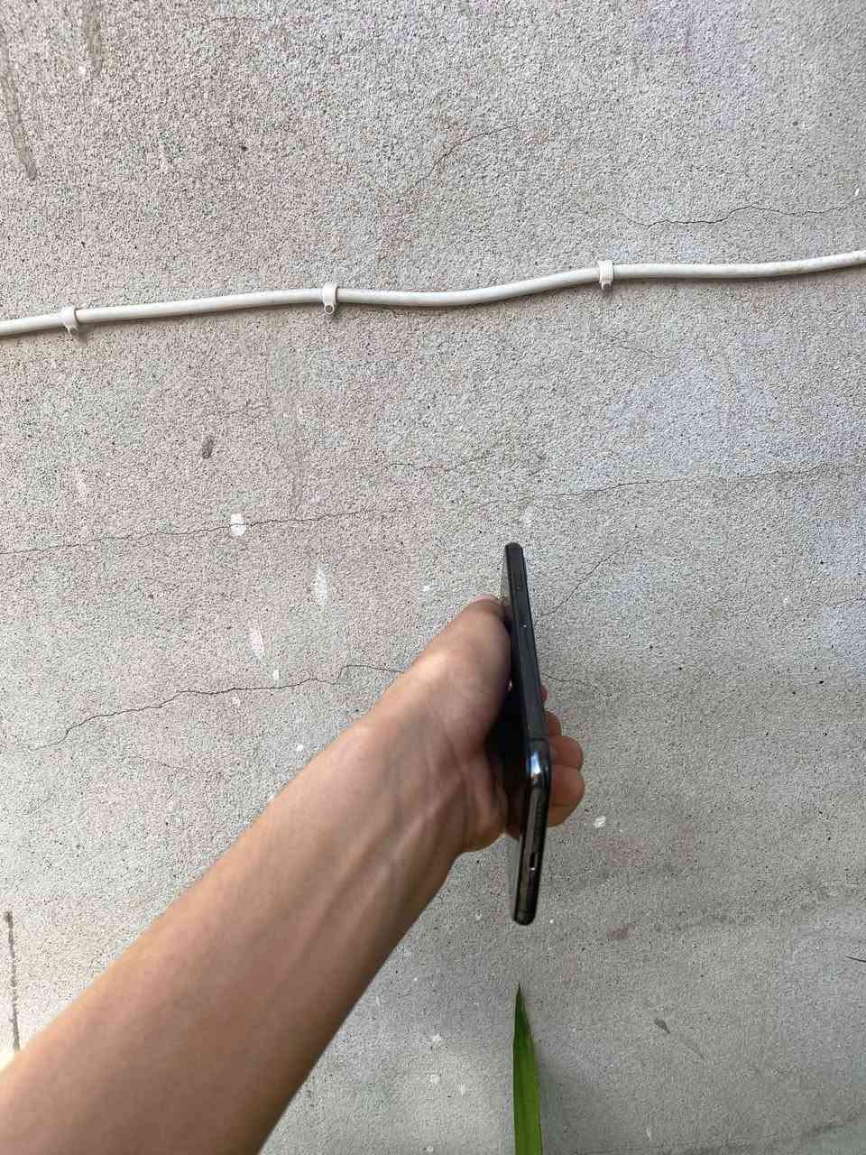 آيفون اكس ماكس للبيع
ذاكره ٢٥٦
بطاريه ١٠٠
تك سيمكرت 
مستبدل بس بطاريه 
لون اسود 
سعر ١٨٠ 
رقم ***********
مكاني رشيديه
