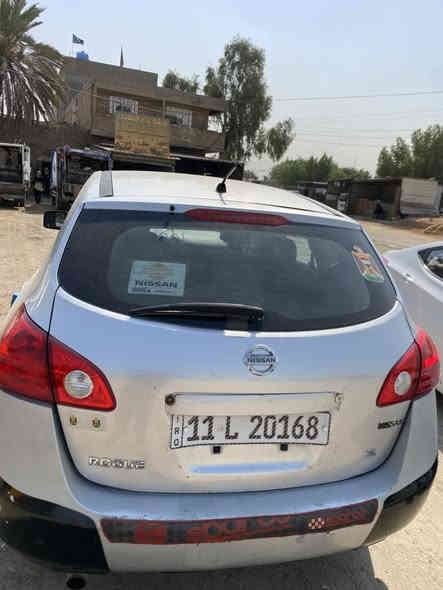 سلام عليكم نيسان روج للبيع مديل 2009
مكينه جديده   للبيع بسعر مناسب جدا 
73
وبيها مجال بسيط للشراي
***********
