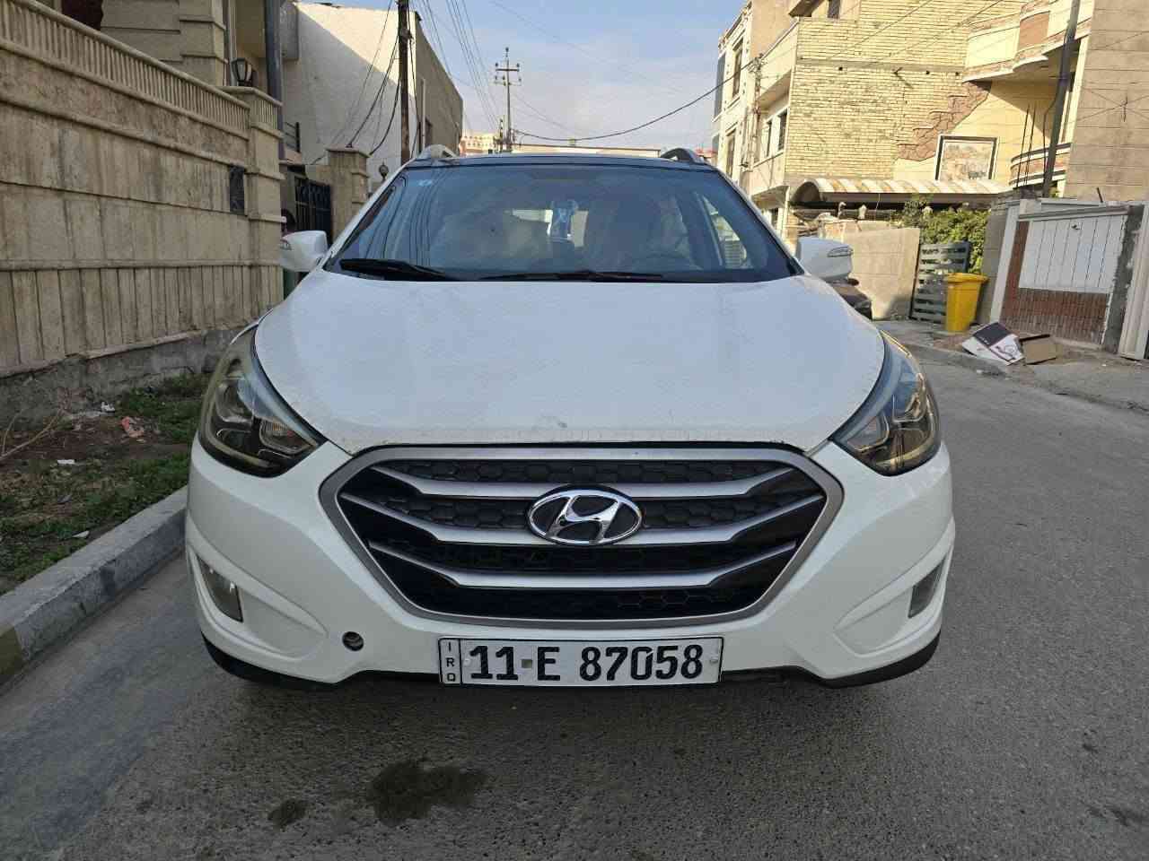 توسان ٢٠١٣ خليجي رقم بغداد دولي هزه رقم سنويه جديد محرك ٢٠٠٠ دووش بانوراما شاشه كبيره كامرا تحكمات اشاير بلمري داخل لونين بيه مكانات صبغ  السعر 118  الاتصال ***********
